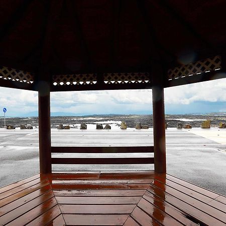 Gyeryonggil Pension Jeju Exterior foto